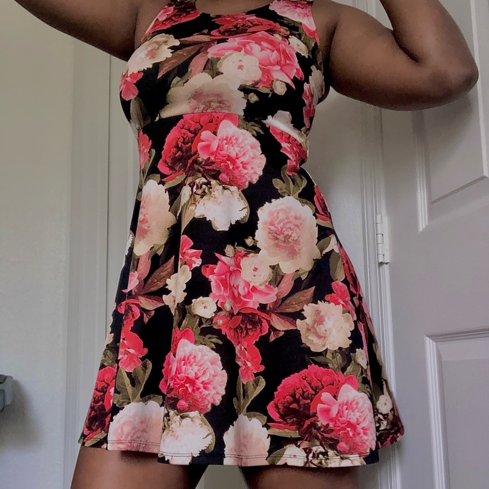 Rue21 Floral Mini Dress🌸✨
